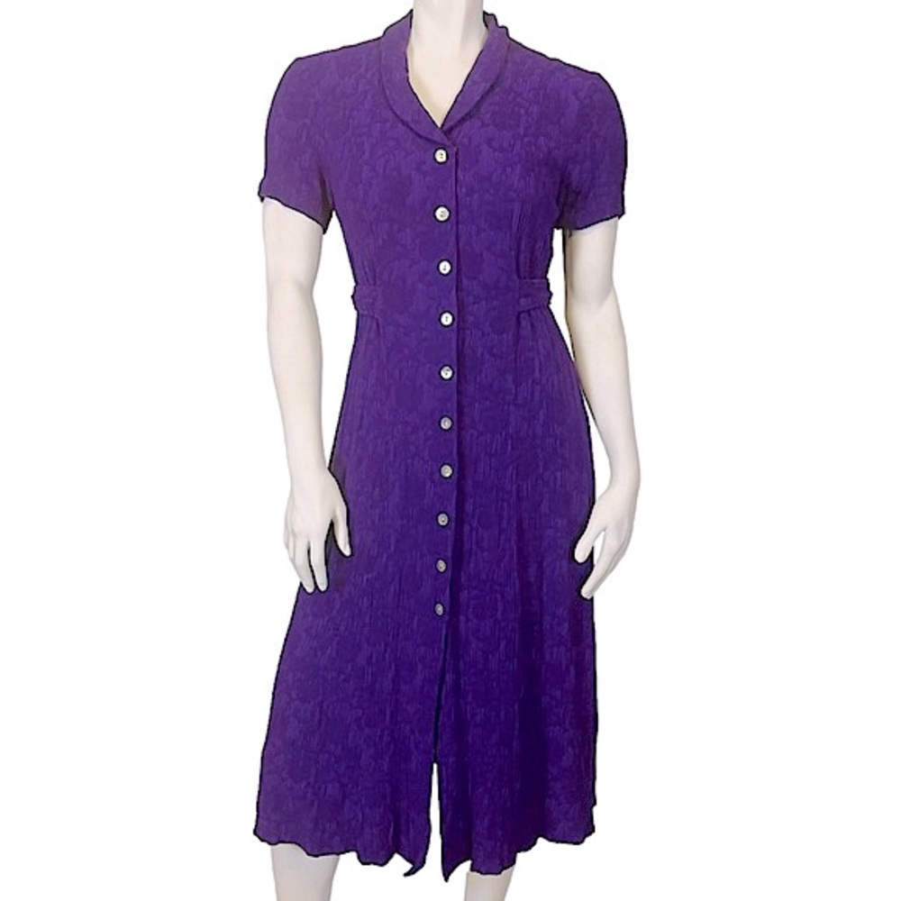 VINTAGE 80’s 90’s Karin Stevens Purple Floral Rayon Collared Button Front Midi